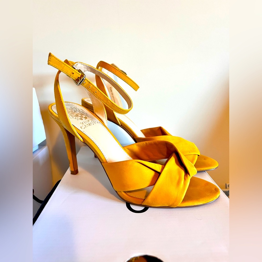 Gorgeous yellow strap pay heels by Vince Camuto, size 8.5
